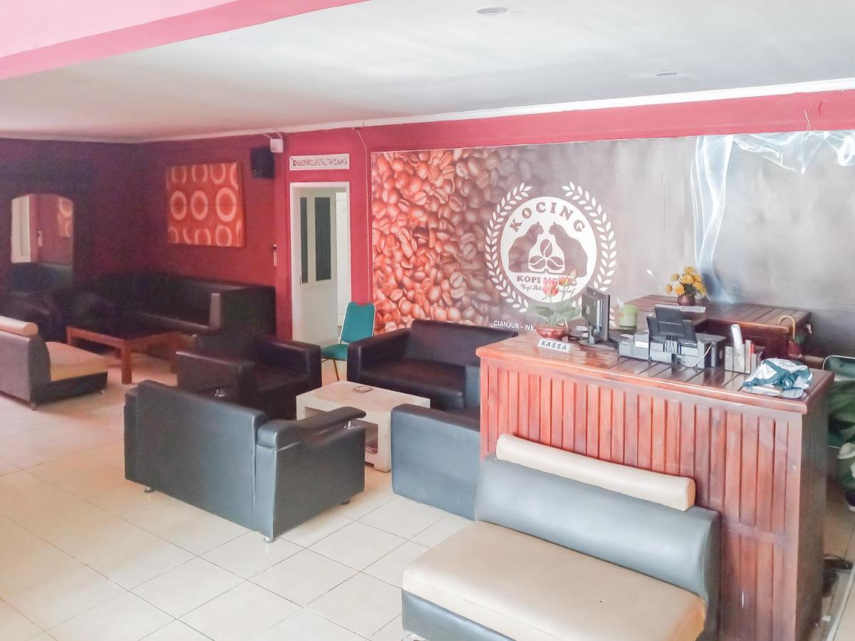 Urbanview Hotel Rio Life House Cianjur By Reddoorz Dış mekan fotoğraf